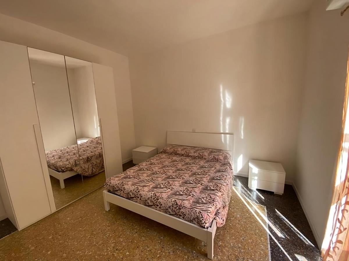 Gg Apartment 萨罗 外观 照片